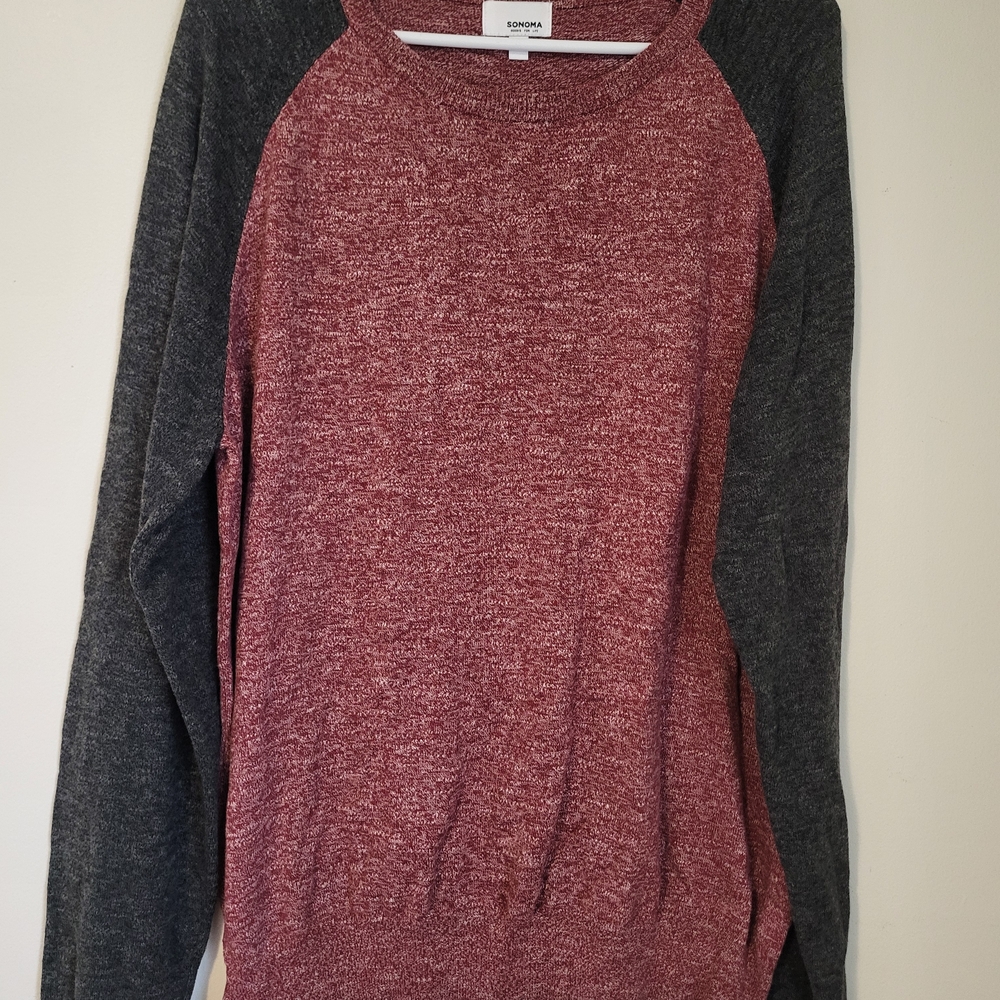 Sonoma Women's Red and Gray Sweater